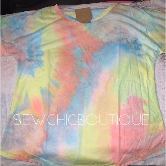 Last! Multi Color Tie Dye T-shirt - Picture 6 of 8